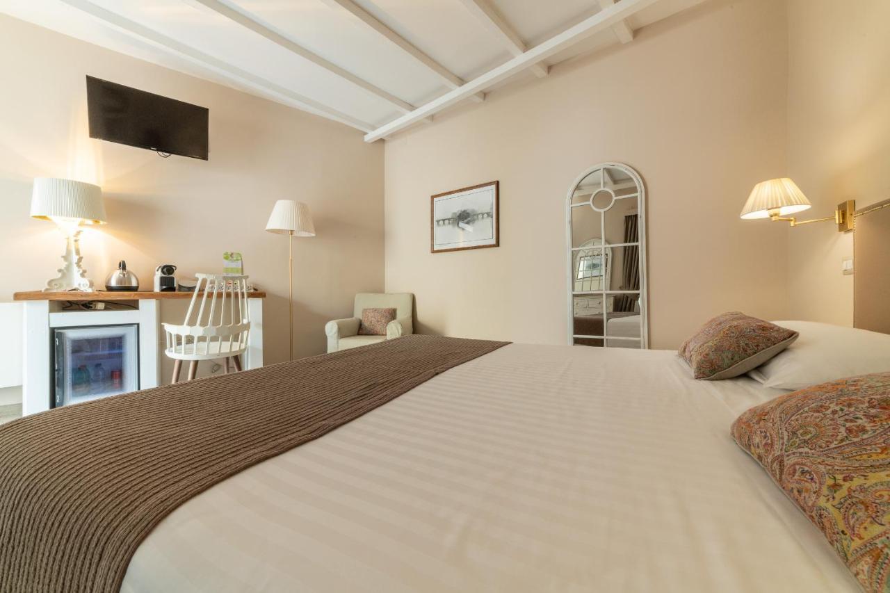 Cas'E Charming House Hotel Caserta Eksteriør billede